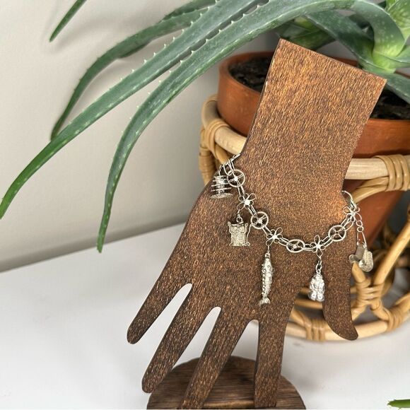 Vintage Silver Charm Bracelet 8.25”Chinese Export Buddha Fish Pagoda Boho